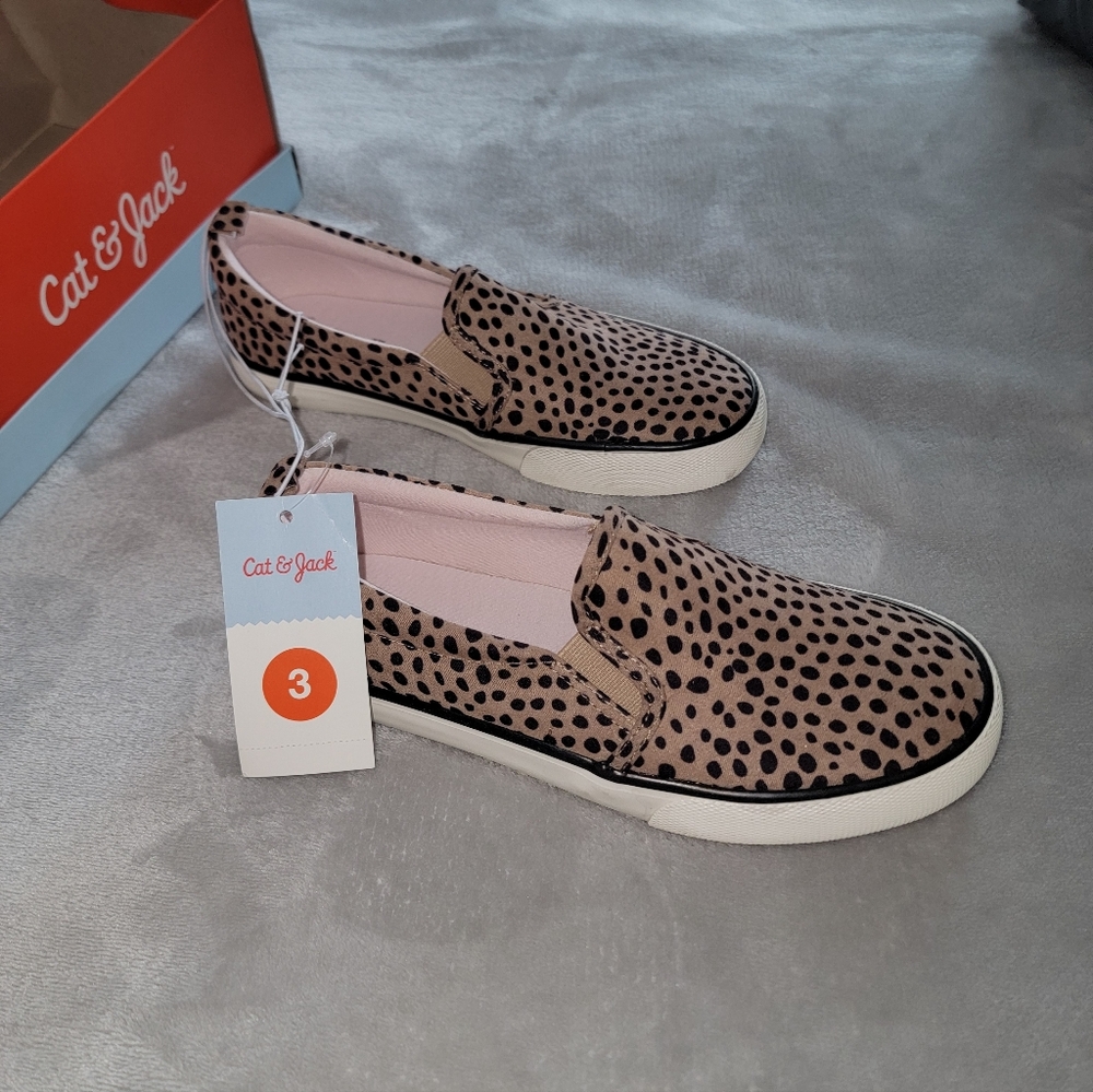 Cat & Jack Girl's Sariah Slip On Sneakers Brown & Tan Leopard Print
